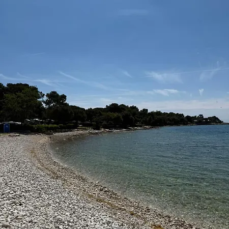 Sea 1- Small * Pula