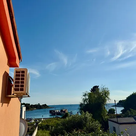 Sea 1- Small