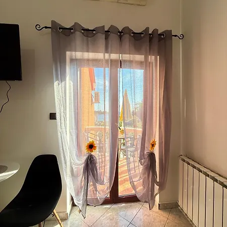 Sea 1- Small Guest house Pula